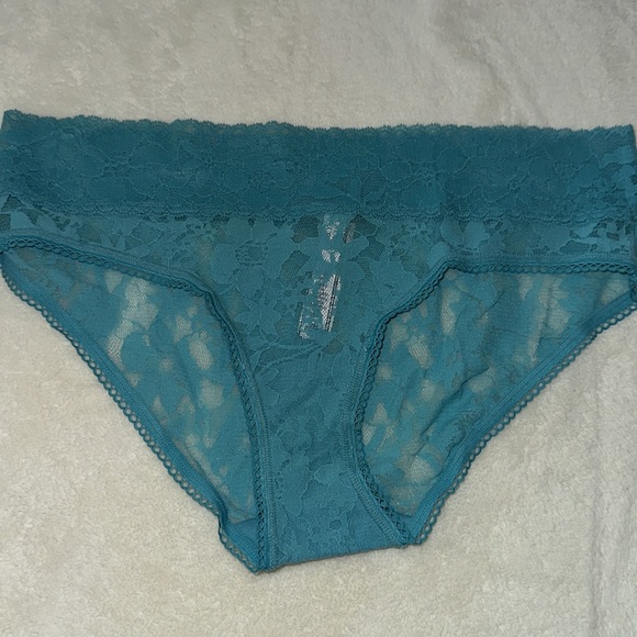 Victoria’s Secret Lot of 5 Panties Size L - Picture 4 of 12